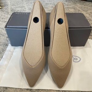 Rothy’s Merino Point Flat